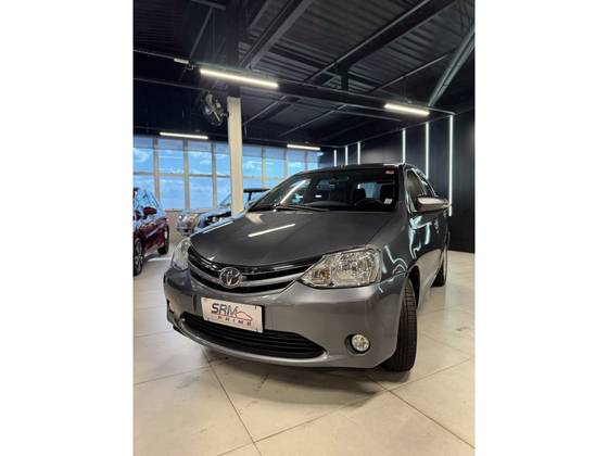 TOYOTA ETIOS 1.5 XLS 16V FLEX 4P MANUAL TOYOTA ETIOS 1.5 XLS 16V FLEX 4P MANUAL